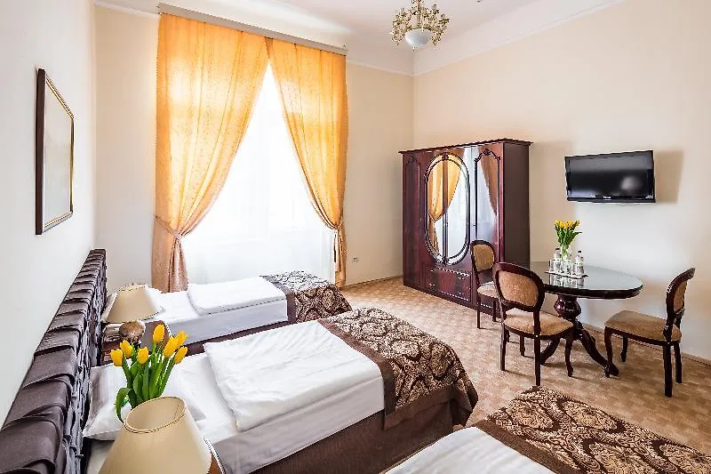 ***  George Hotel Lviv Ukrayna