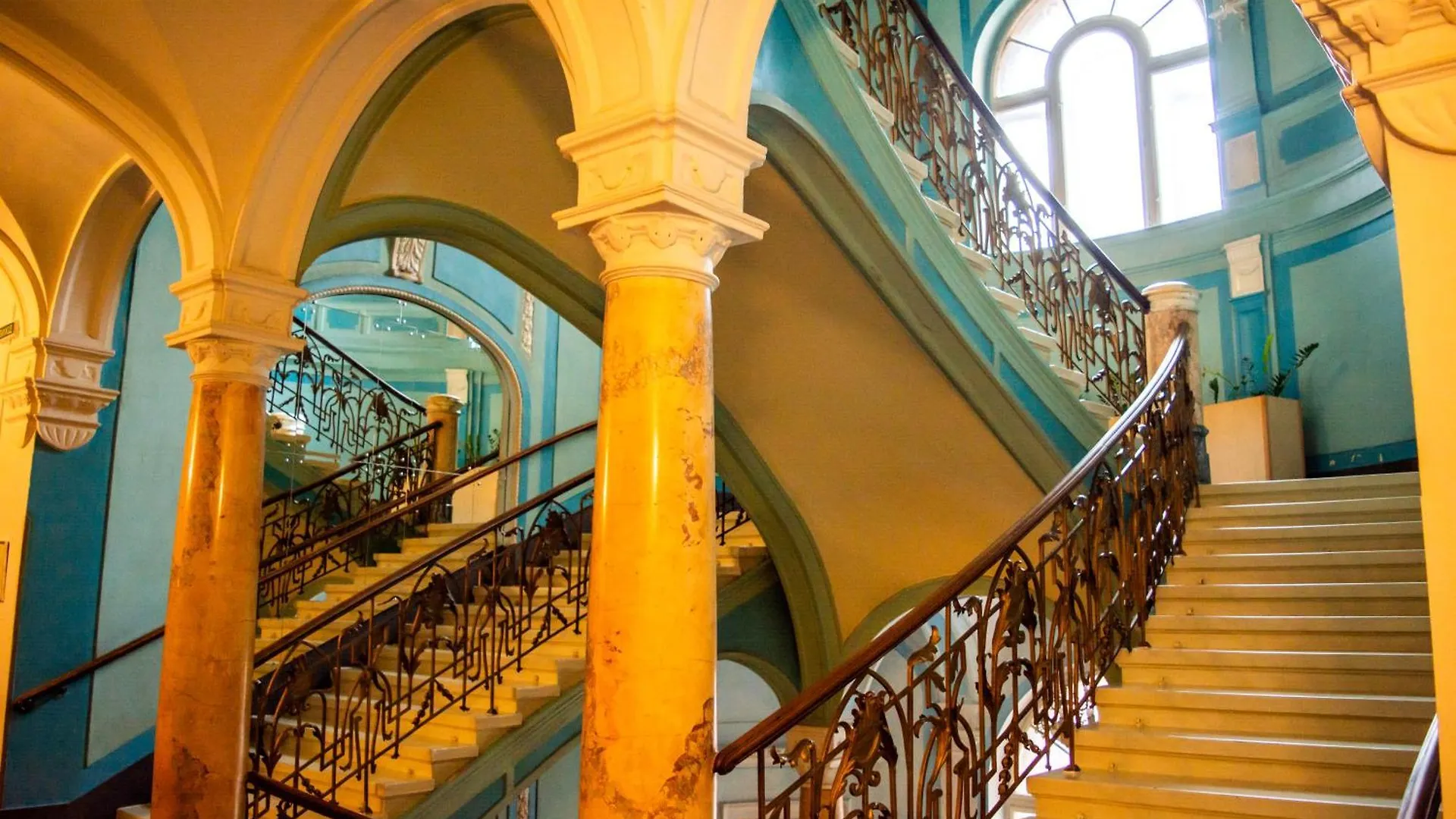 George Hotel Lviv