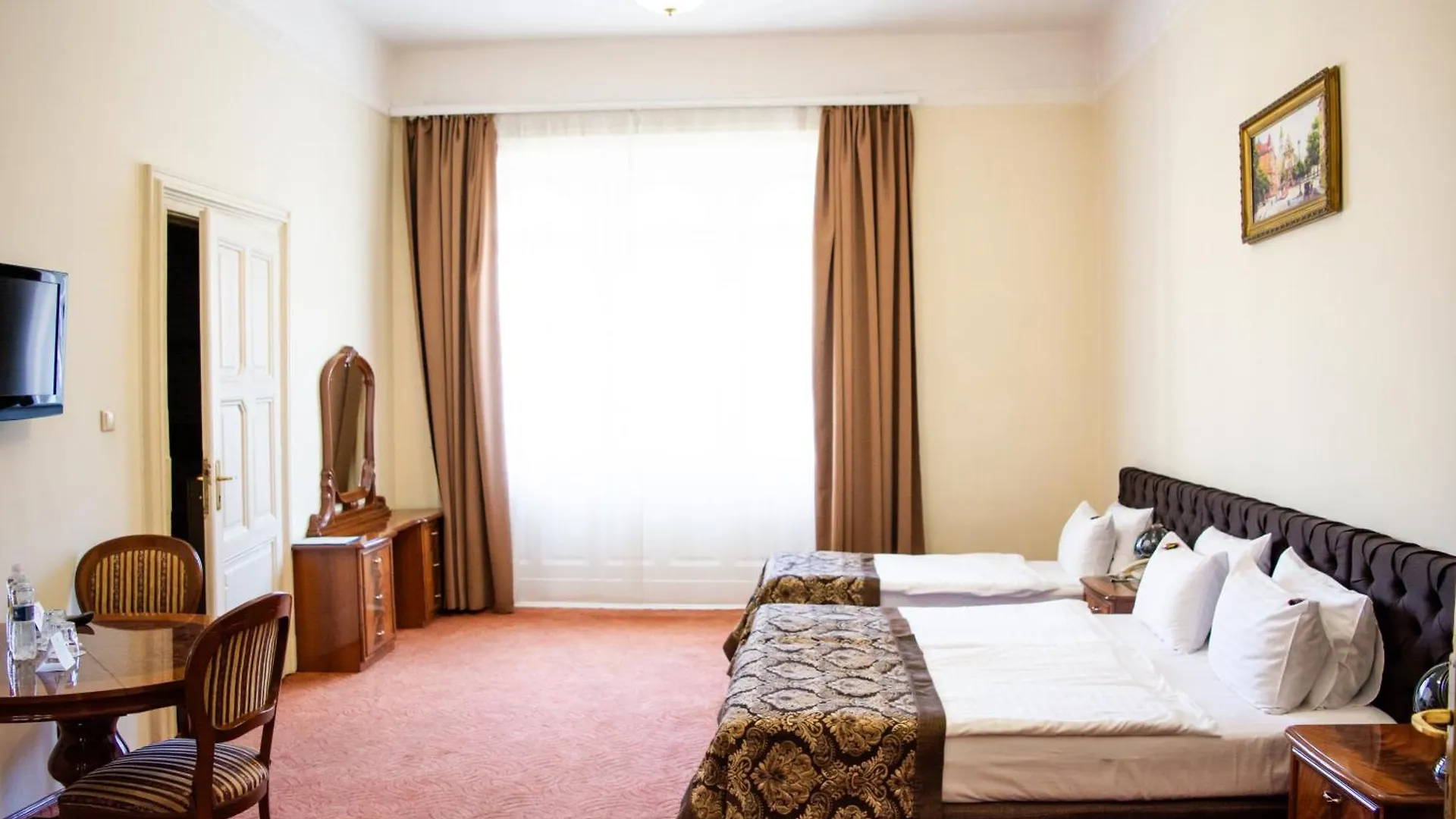 George Hotel Lviv 3*,  Ukraine